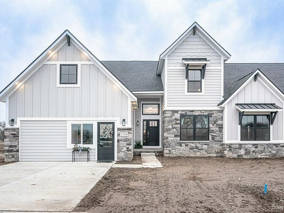 1st image of 41 Gallery Pointe Dr