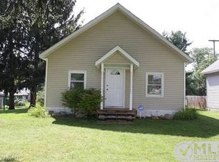 185 N Scott St, Morley, MI 49336