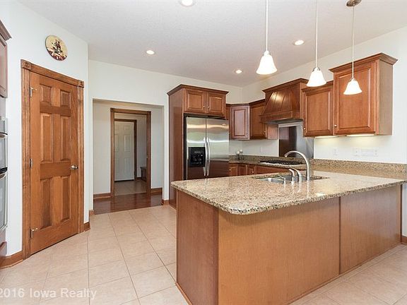 4th image of 14215 Dellwood Dr