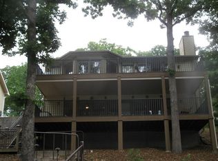 1357 Spindrifter Ct, Osage Beach, MO 65065