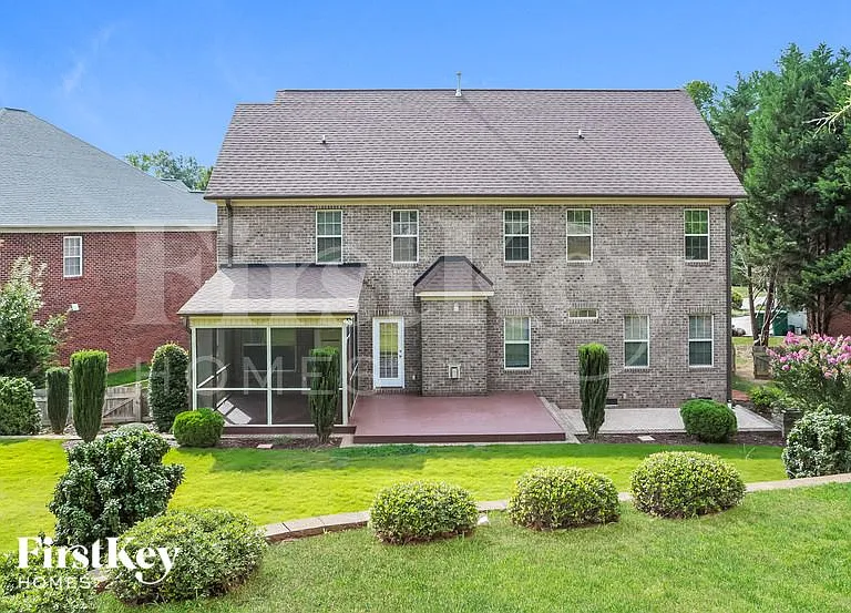 3087 Cameron Village Ct — Photo 14