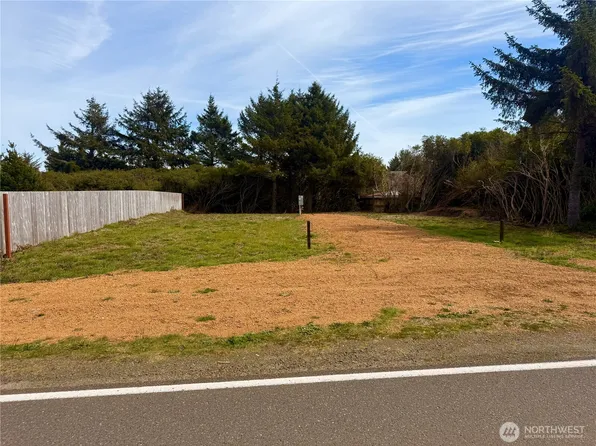 538 Ocean Shores Boulevard NW, Ocean Shores, WA 98569
