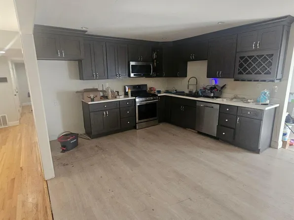 701 Dundee Way, Stockton, CA 95210