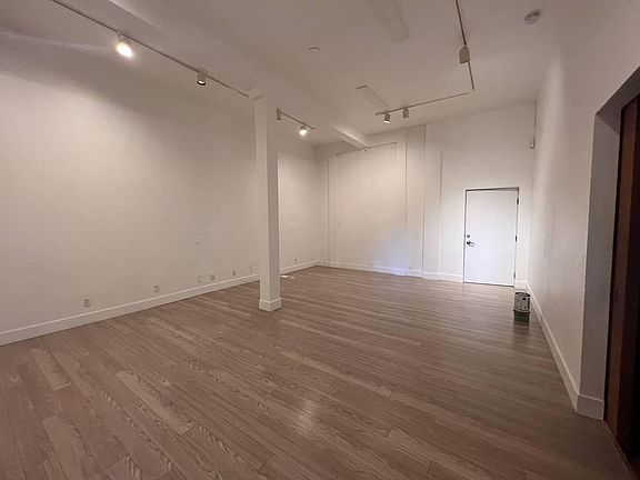 2nd image of 301 Spruce St
