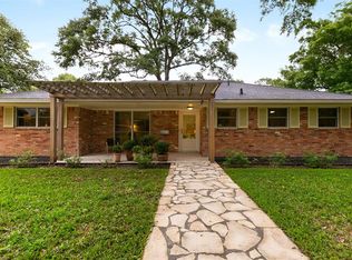 2110 Seamist Ct, Houston, TX 77008