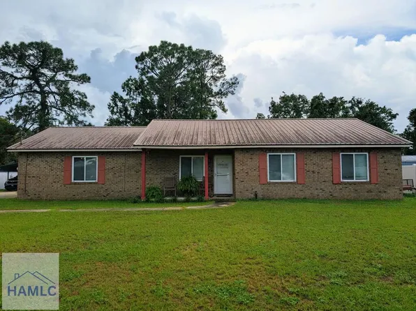 775 S 6th St, Jesup, GA 31545
