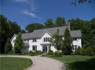 7 Gracie Ln, Darien, CT 06820