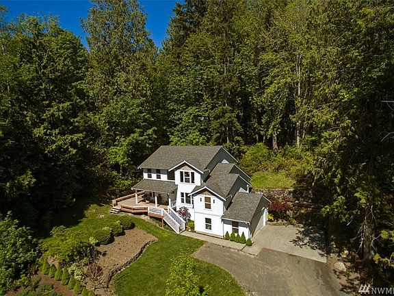 4th image of 17671 Division Ave NE