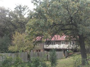 429 Hennessy Ct, Gilberts, IL 60136