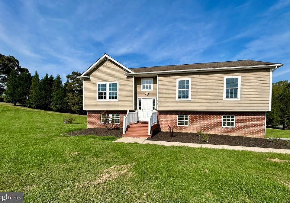 1st image of 4499 Richards Fort Ln