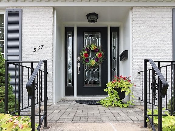 2nd image of 357 Greenlawn Dr