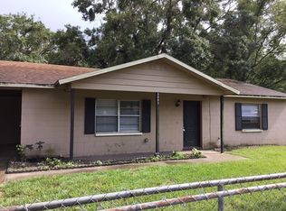 3003 S Willow Dr, Plant City, FL 33566