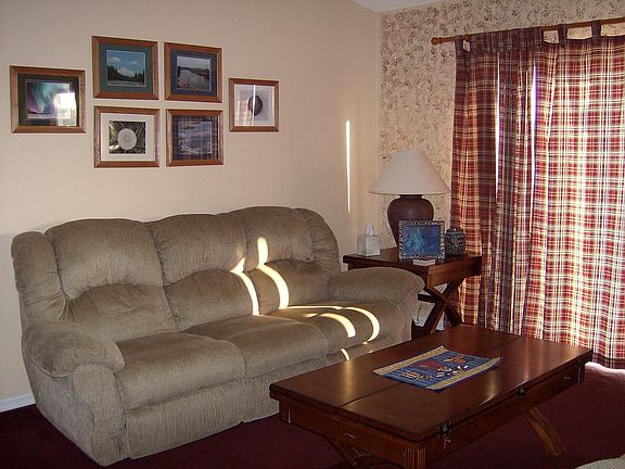 2nd image of 844 Tartan Loop