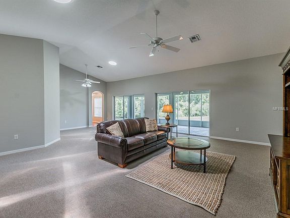 3rd image of 10841 Duck Hook Ct