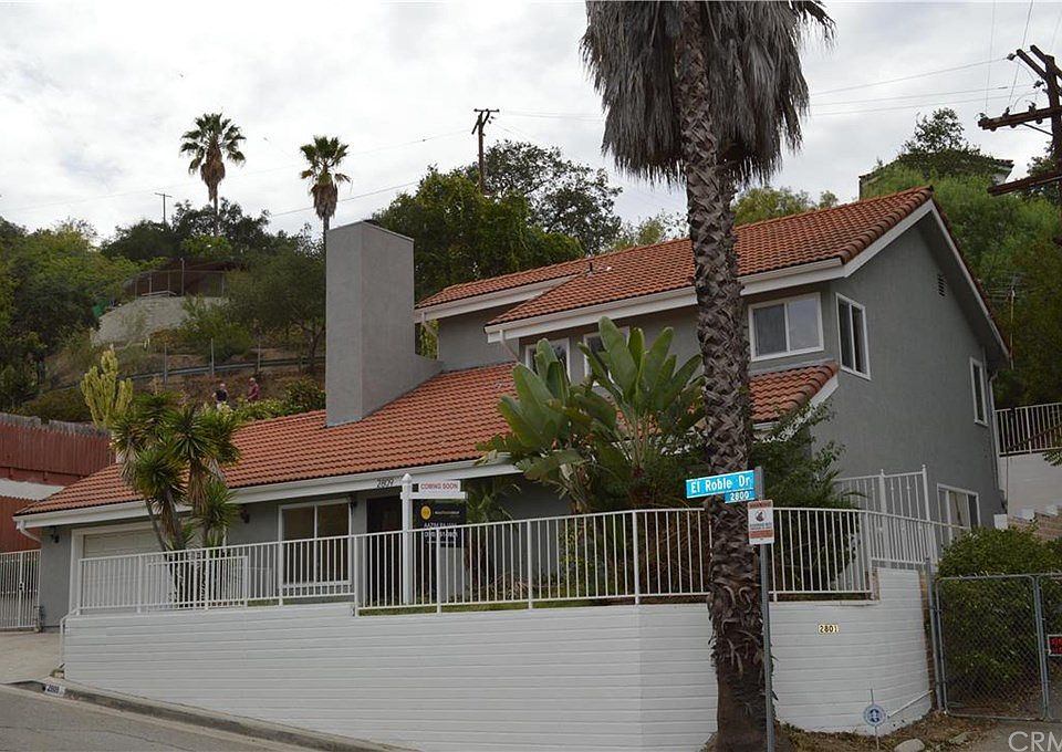 1st image of 2809 El Roble Dr