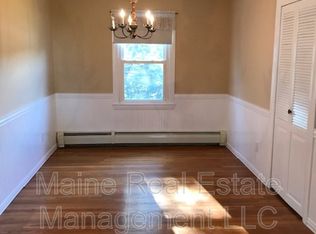 29 Broadlawn Dr, Brewer, ME 04412