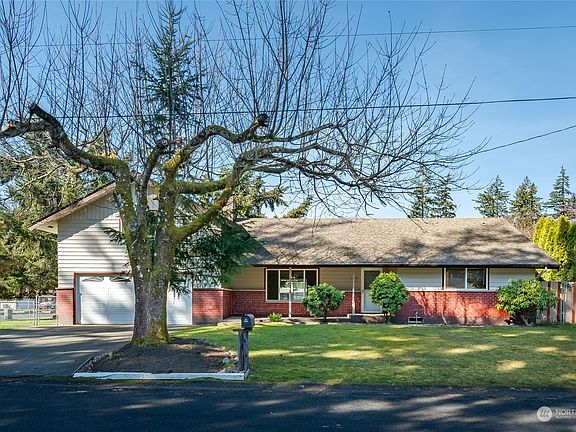 2nd image of 15118 16th Avenue S