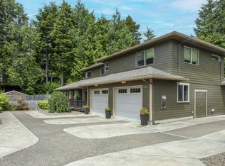 1200 SW Forest Pkwy, Waldport, OR 97394