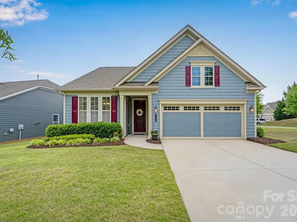 8306 Festival Way, Charlotte, NC 28215