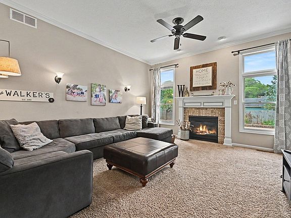 5th image of 12265 Riverside Dr