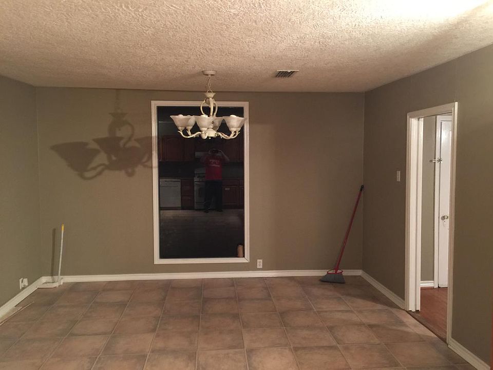 2nd image of 6671 39th St