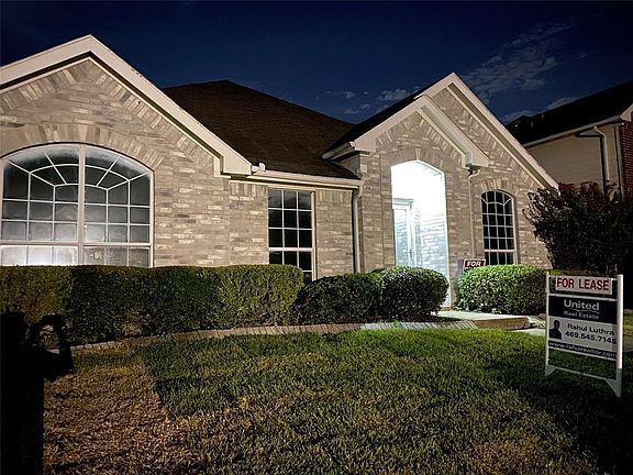 2nd image of 1622 Nicole Ln