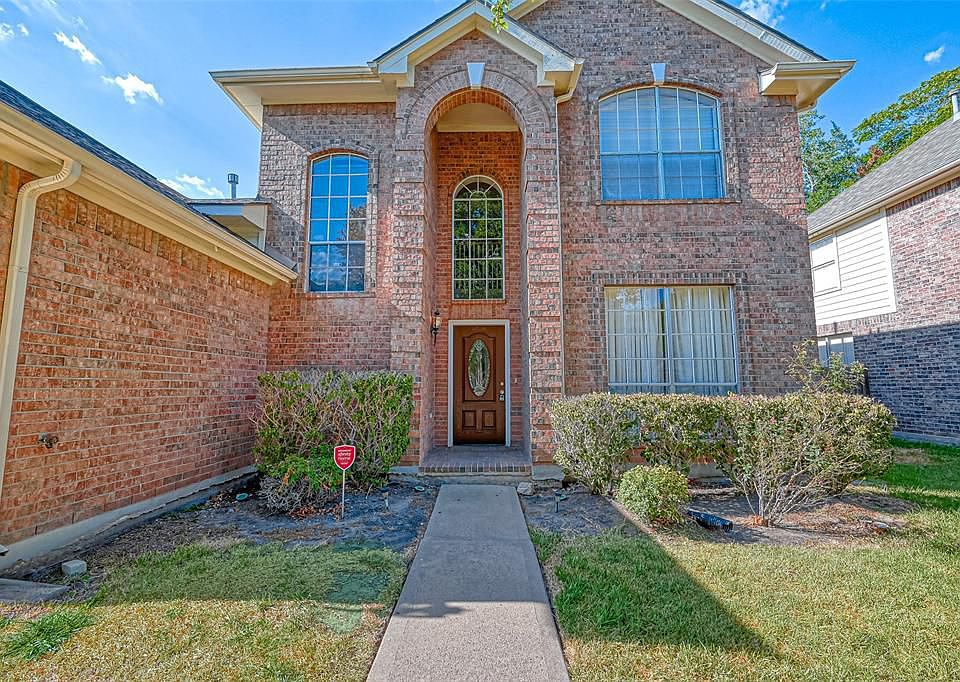 1st image of 16338 Mellow Oaks Ln