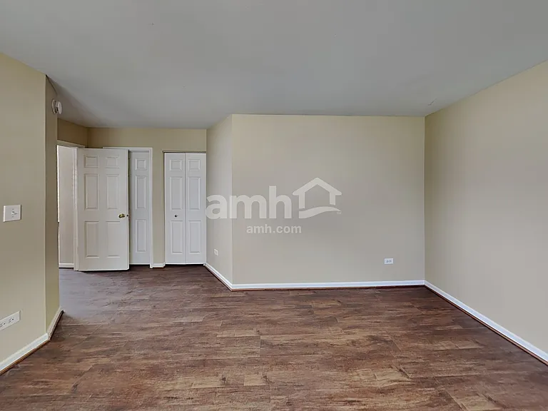 2462 Mayfield Ct — Photo 8