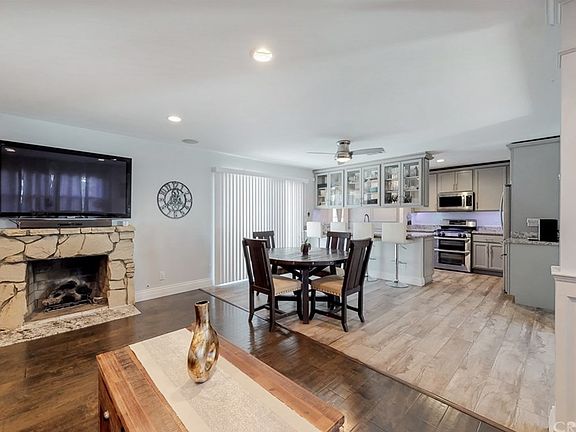 3rd image of 7823 Faust Ave