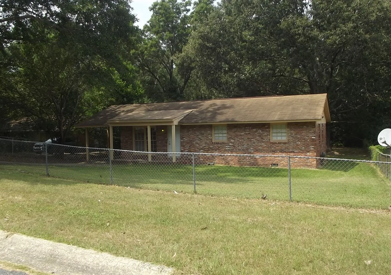 3 Bedroom available for Rent! — Photo 1