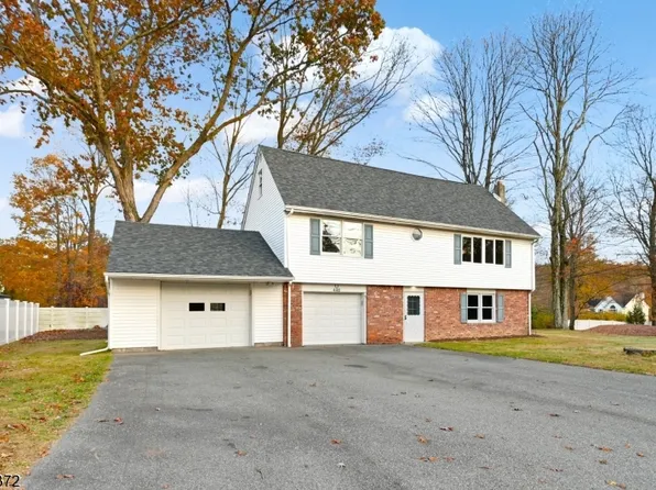 448 Ridge Rd, West Milford Twp., NJ 07480