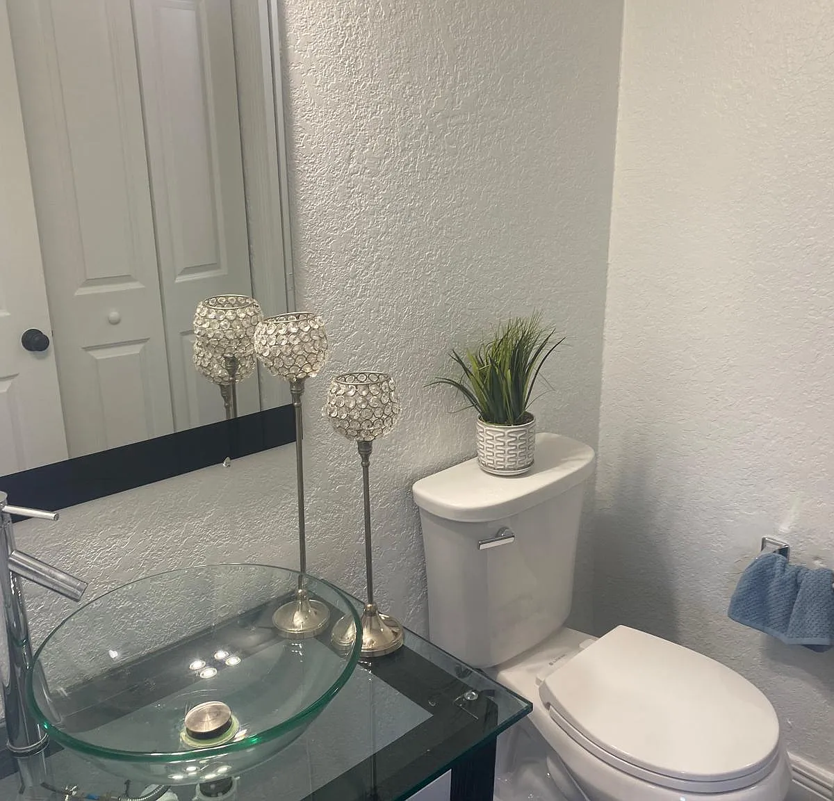 2 bed, 1.5 bath, 1264 sqft, $2,350 — Photo 4