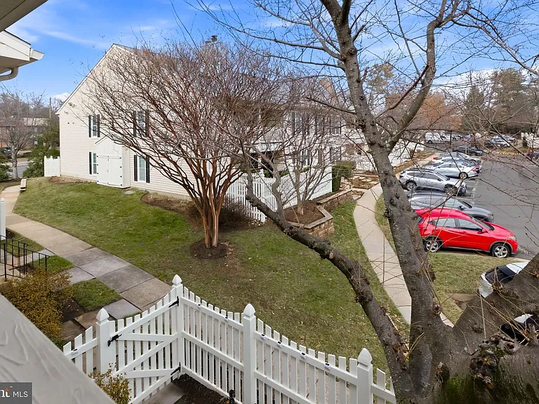 10208 Ashbrooke Ct #C-19 — Photo 14