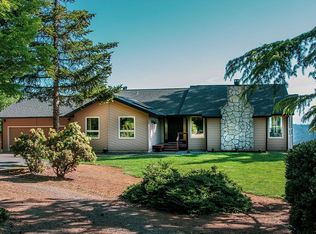 6395 NW High Heaven Rd, McMinnville, OR 97128