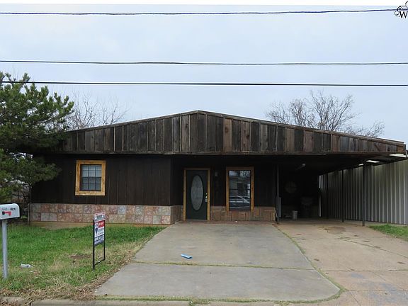 2nd image of 1024 W Wenonah Blvd