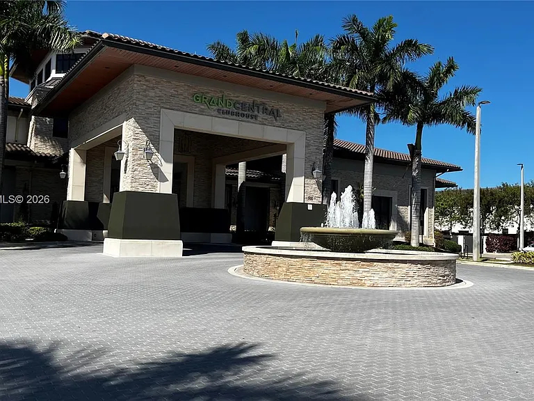 8850 NW 97th Ave #205 — Photo 23