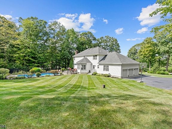 5th image of 5 Pheasant Walk