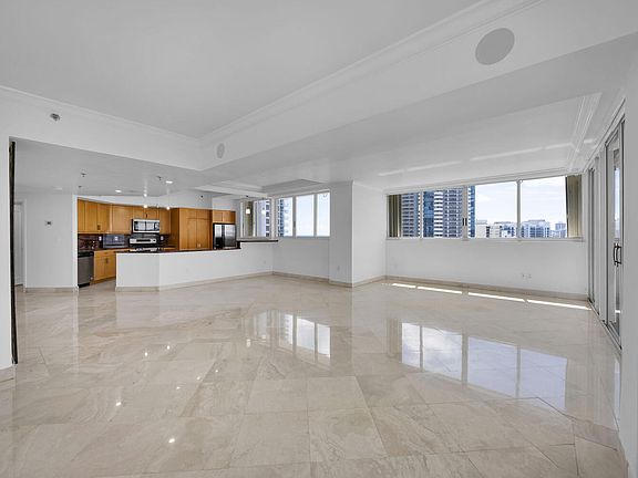 Open Spacious Floor Plan