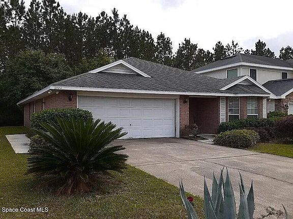 3rd image of 5944 Round Table Rd