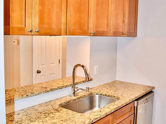 5th image of 20965 Timber Ridge Ter Unit 204