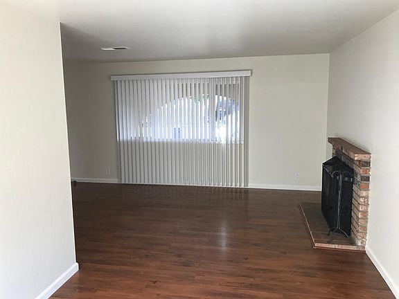 Living Room - Angle 3