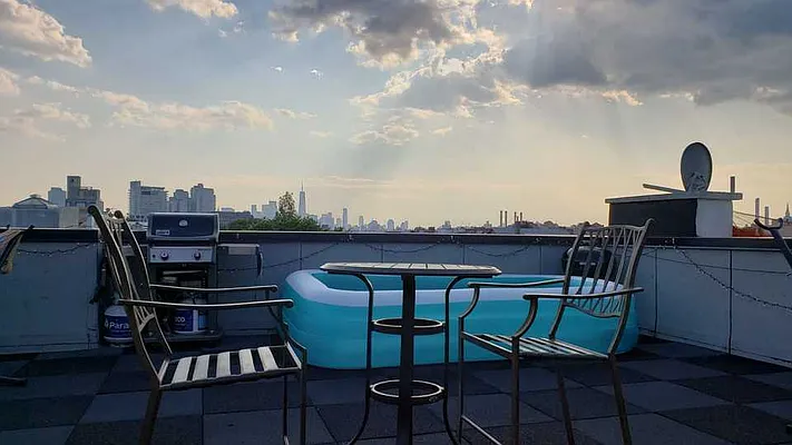 Rented by Nooklyn NYC LLC | media 10