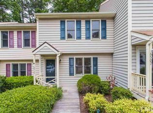6505 Thetford Ct, Raleigh, NC 27615