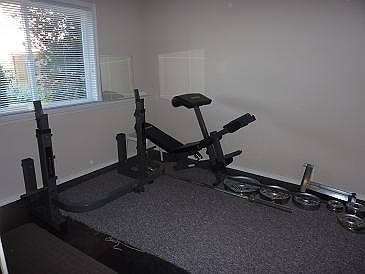 5th image of 3219 N Shirley St #B