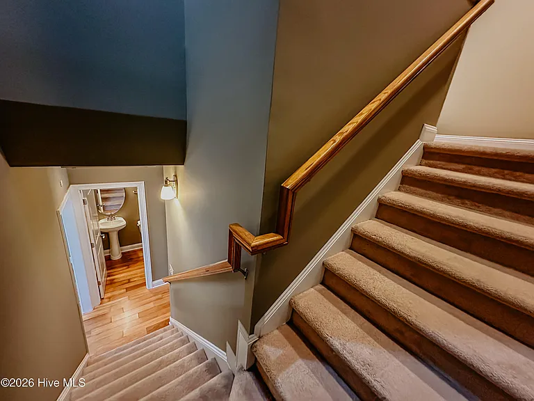 38 Elk Ridge Ln — Photo 21