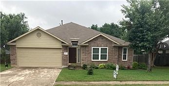 5th image of 632 Columbine Ave