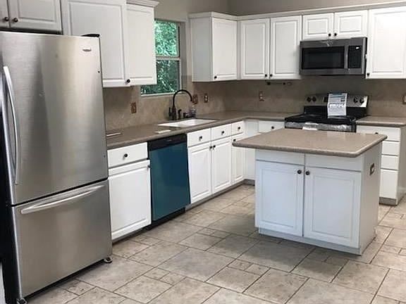 2nd image of 20735 Greenfield Trl