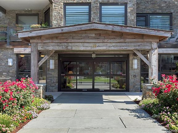 2nd image of 18 Rivers Edge Drive #305