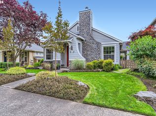 1826 NE 61st Pl, Hillsboro, OR 97124