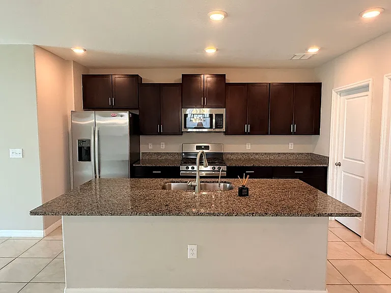 10363 Shady Preserve Dr — Photo 6